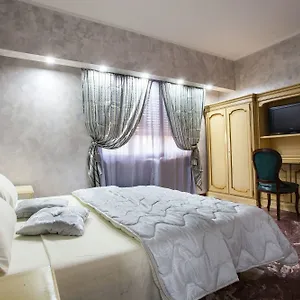 https://bb-casa-romana.it-romehotels.com